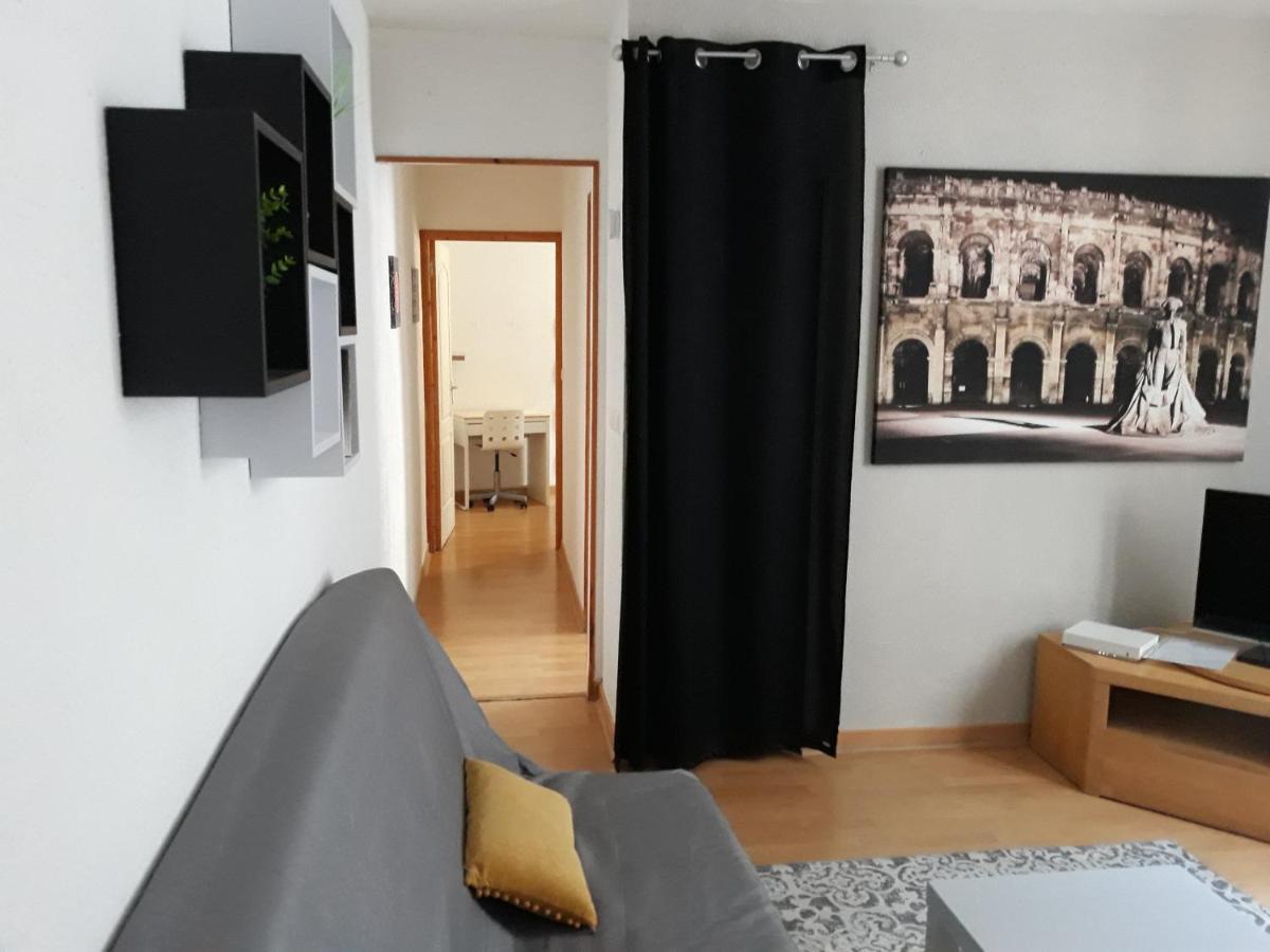 5 minutes des Arènes, parking, 6 couchages + 1 lit bébé Nimes Exterior foto